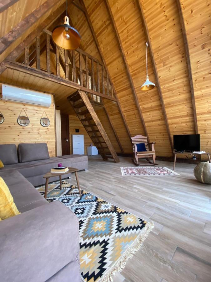 Casa de hóspedes Agora Koman